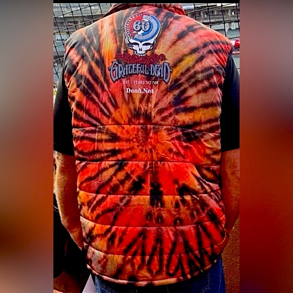2025 Grateful Dead x SF Giants Vest VIP 60th Anniversary Jerry Garcia Size XL